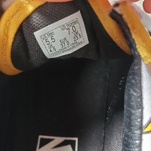 RARE limited edition Vans Old Skool 'Flames' - Picture 12 of 13